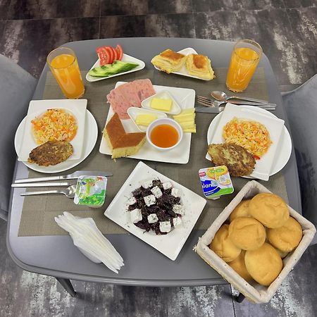 Mashtots Hotel Jereván Kültér fotó