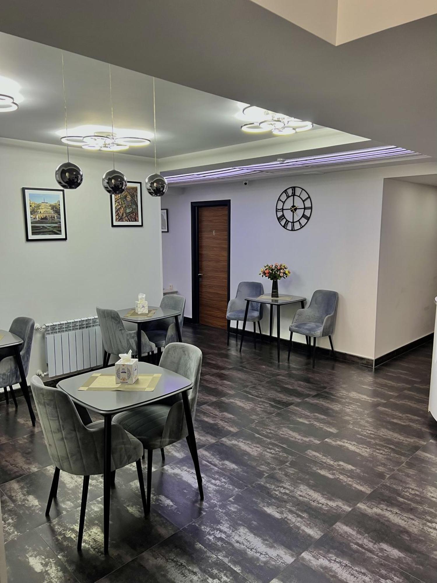 Mashtots Hotel Jereván Kültér fotó